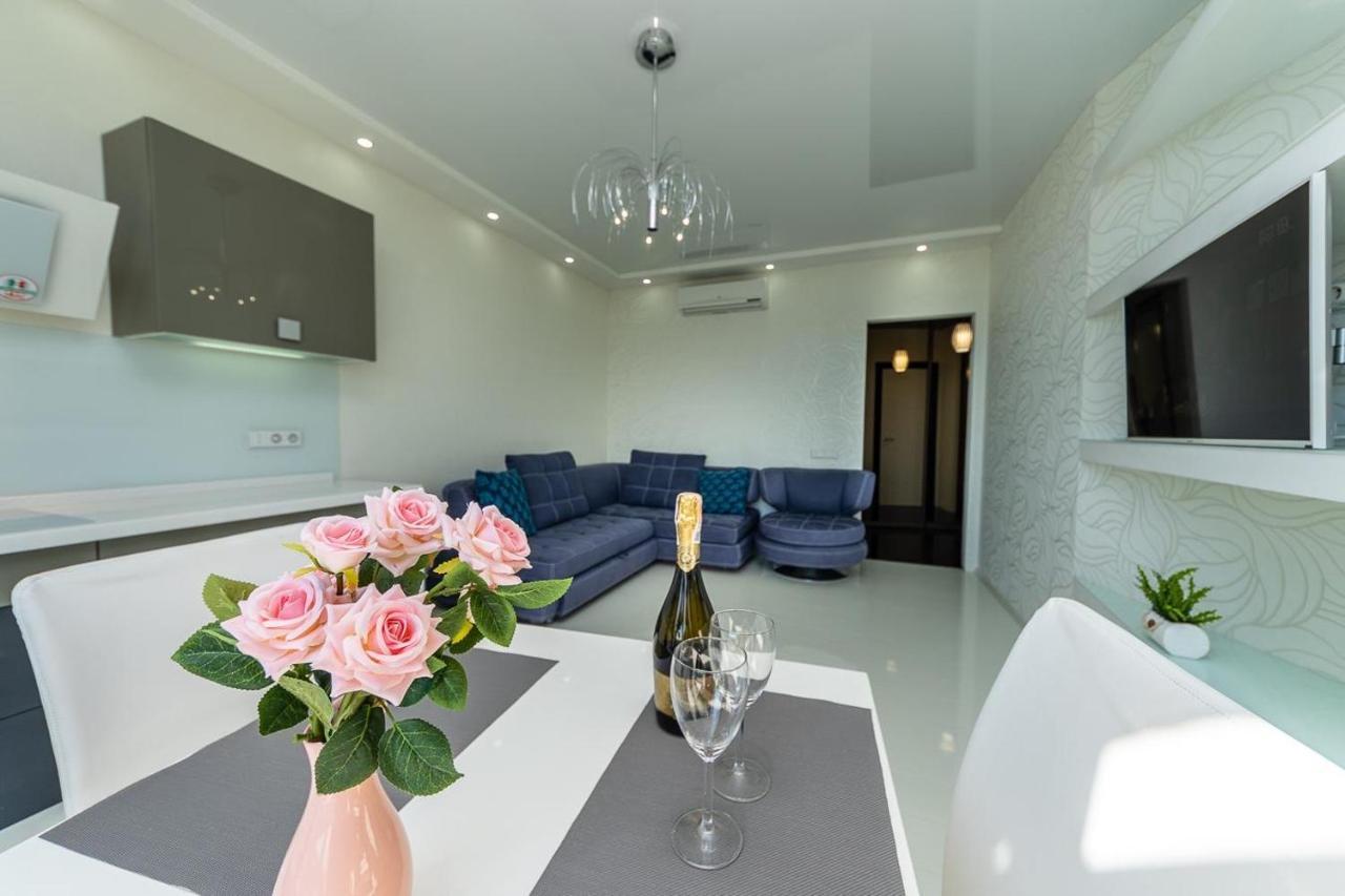 Fashionable Panoramic Apartments Dnieper. Obolon Kijów Zewnętrze zdjęcie