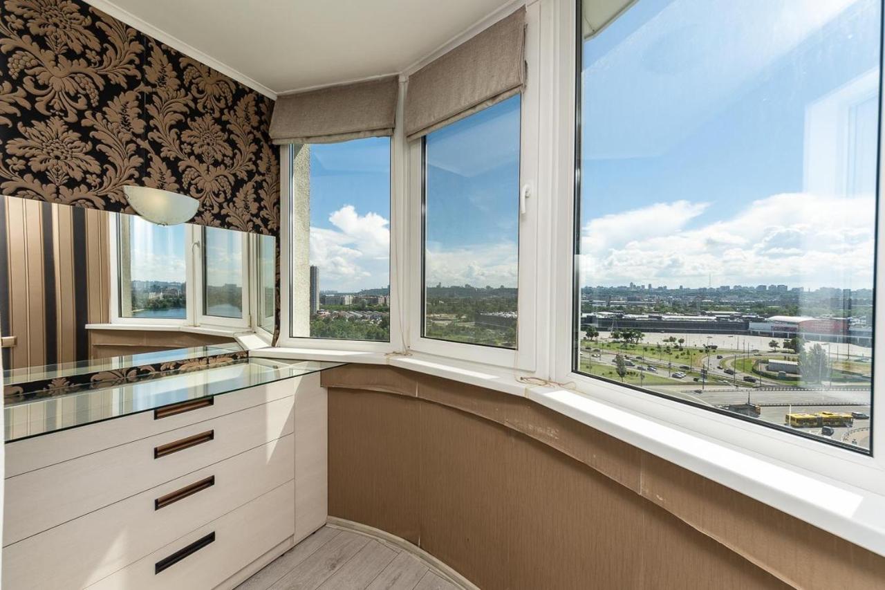 Fashionable Panoramic Apartments Dnieper. Obolon Kijów Zewnętrze zdjęcie