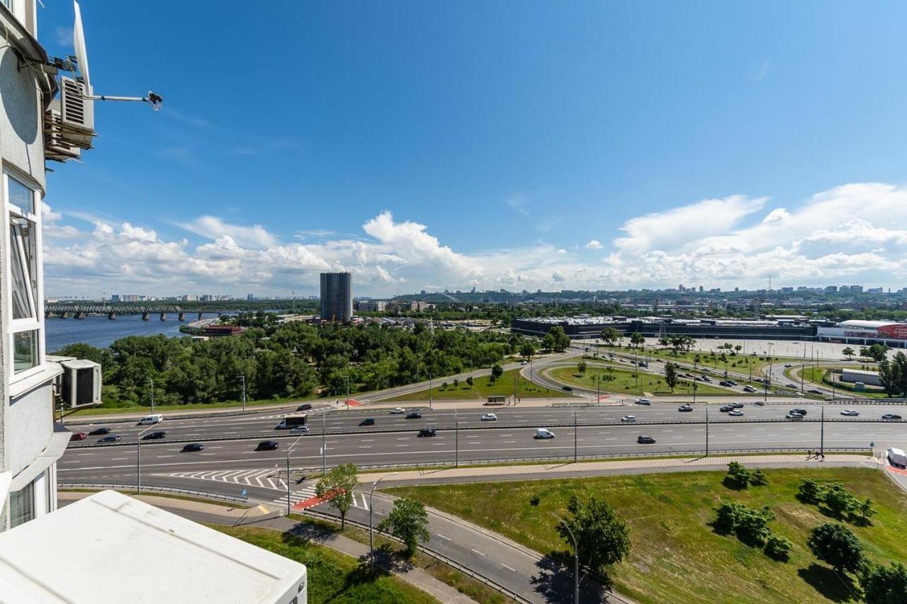 Fashionable Panoramic Apartments Dnieper. Obolon Kijów Zewnętrze zdjęcie