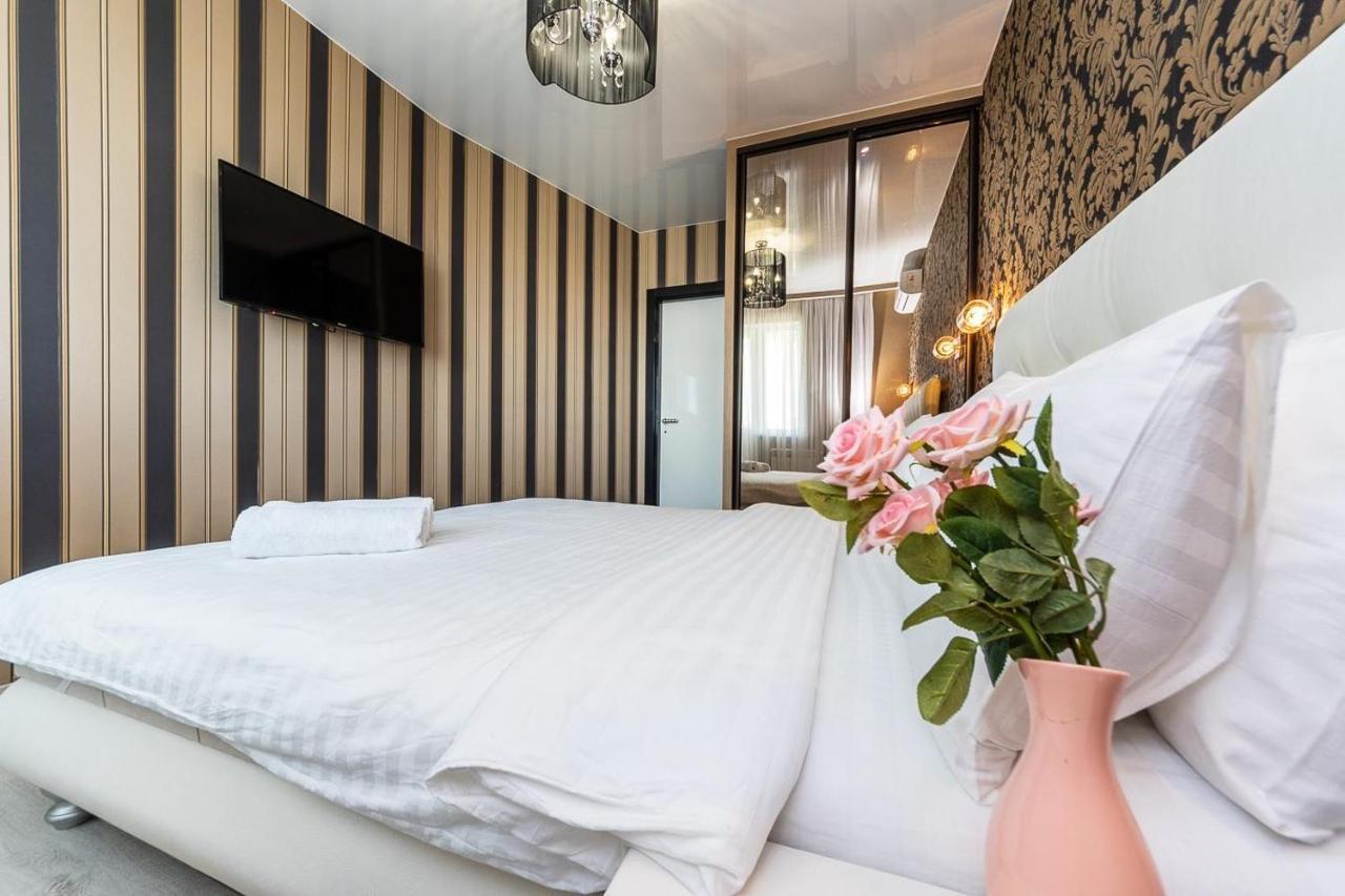 Fashionable Panoramic Apartments Dnieper. Obolon Kijów Zewnętrze zdjęcie