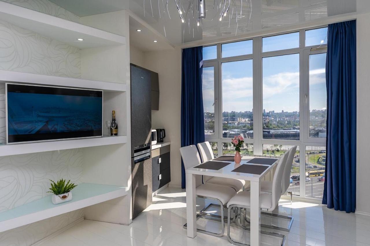 Fashionable Panoramic Apartments Dnieper. Obolon Kijów Zewnętrze zdjęcie